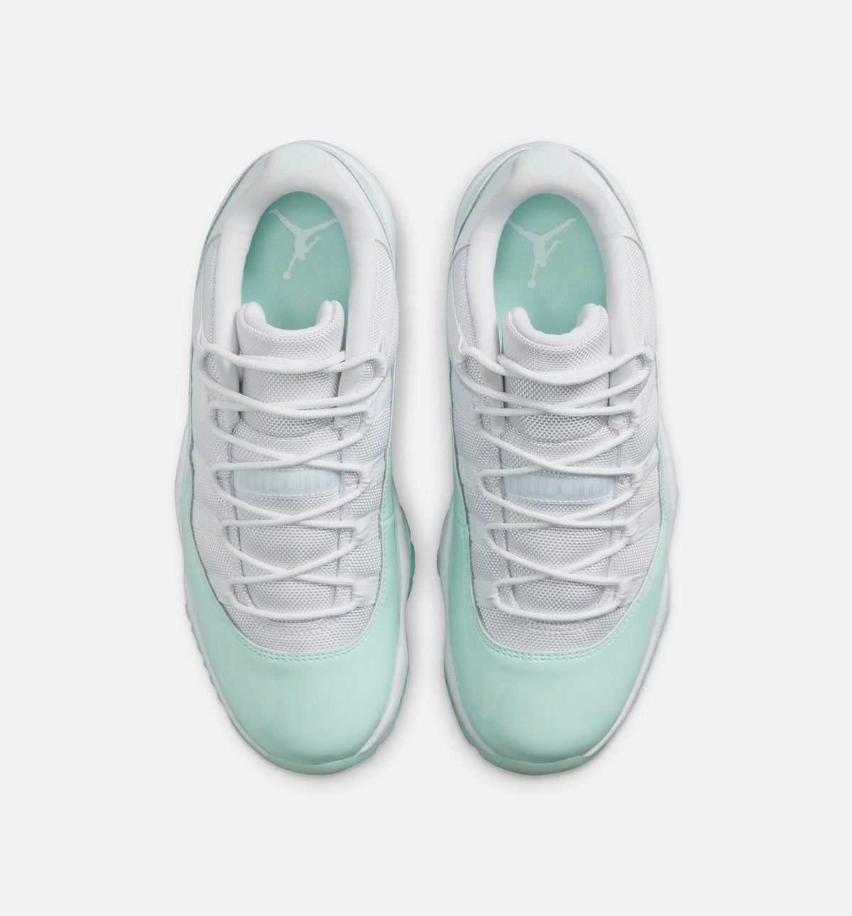 Air Jordan 11 Retro Low Igloo – Women's Lifestyle Shoe in White/Igloo