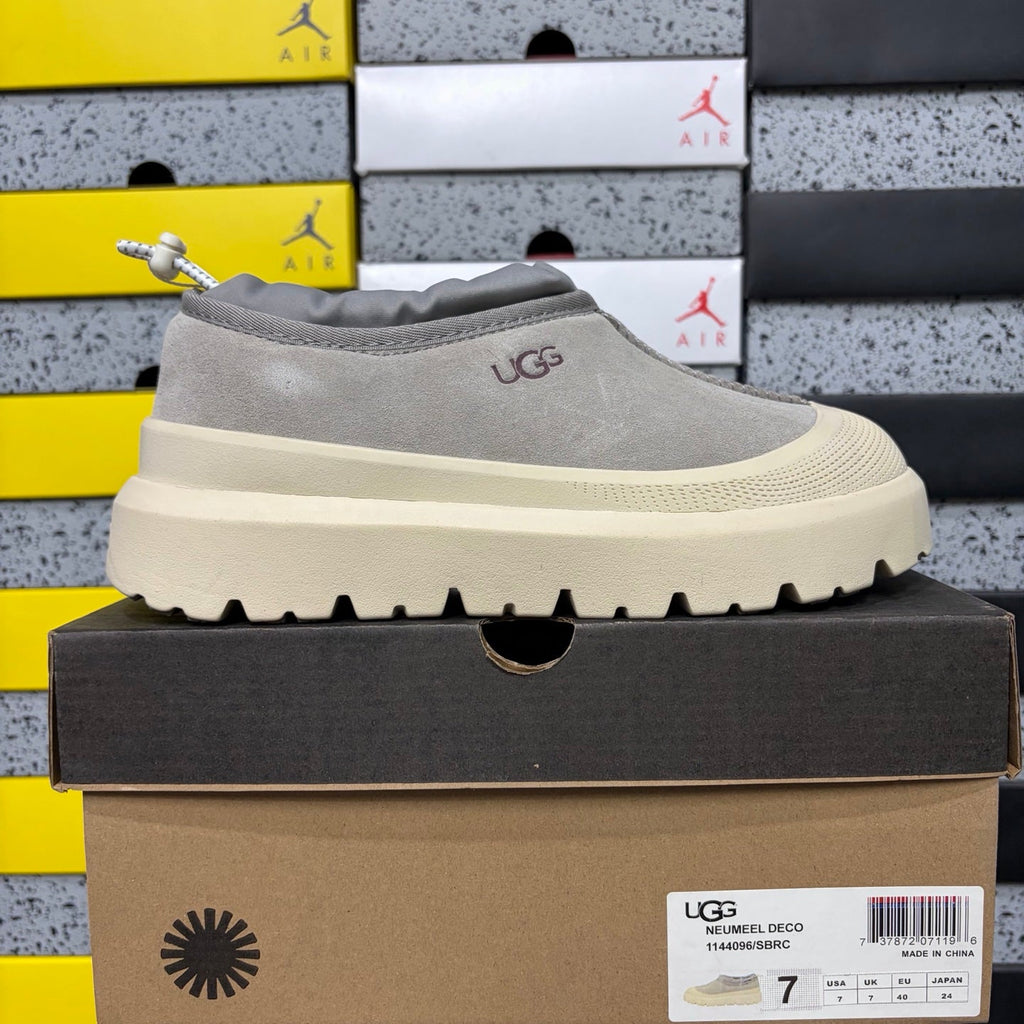 UGG Neumeel Deco Slip-On – Suede Moccasin Sneaker with Cream Lug Sole & Reflective Drawstring in Grey