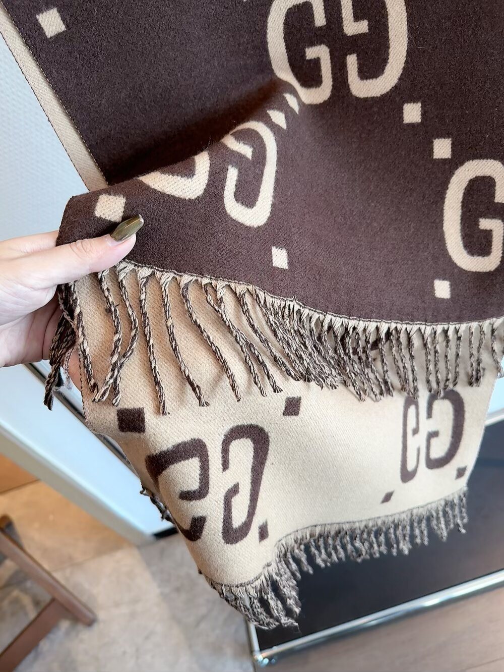 Gucci Reversible Fringed Scarf