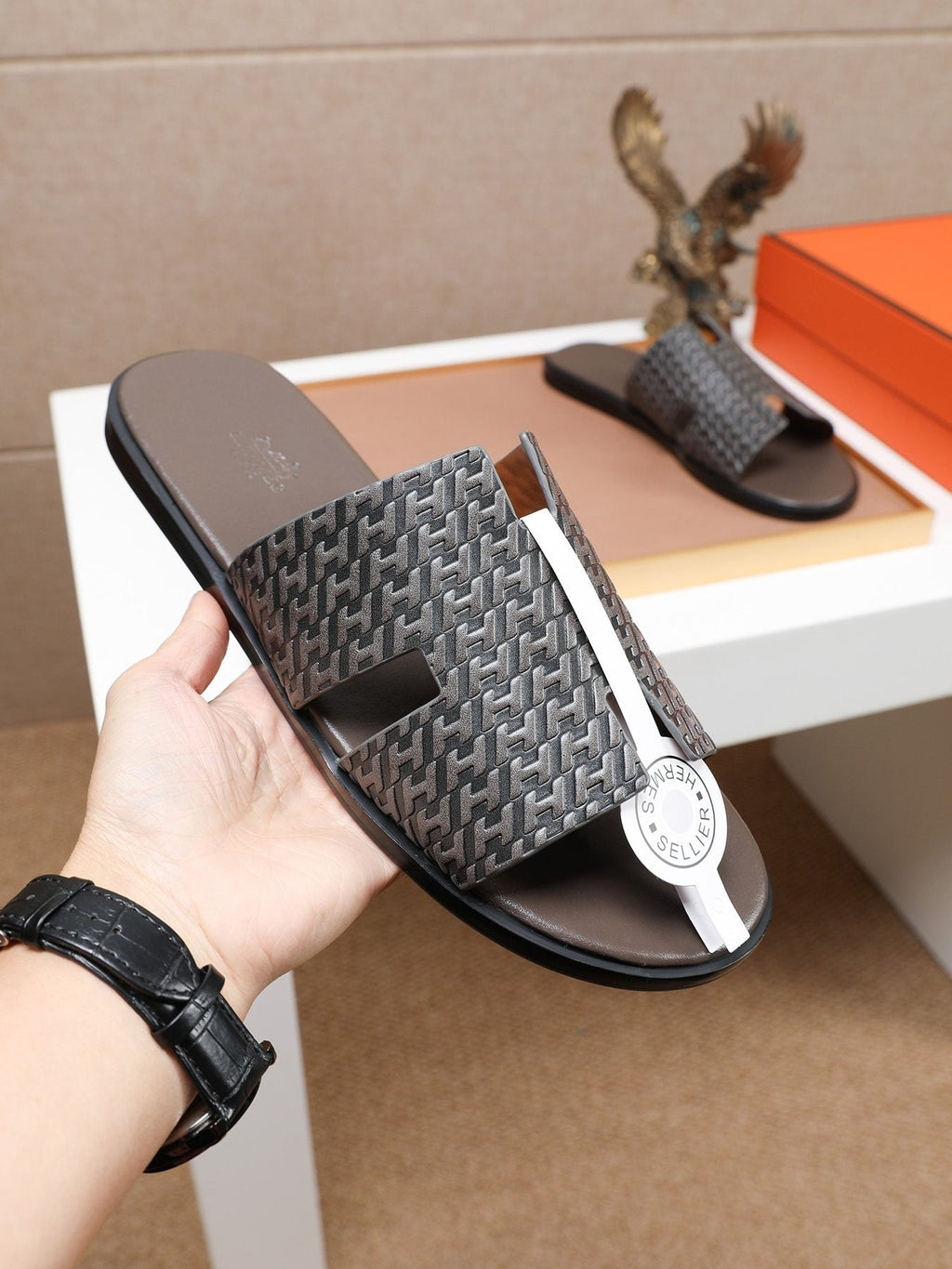 Hermes Woven-Texture Sandals